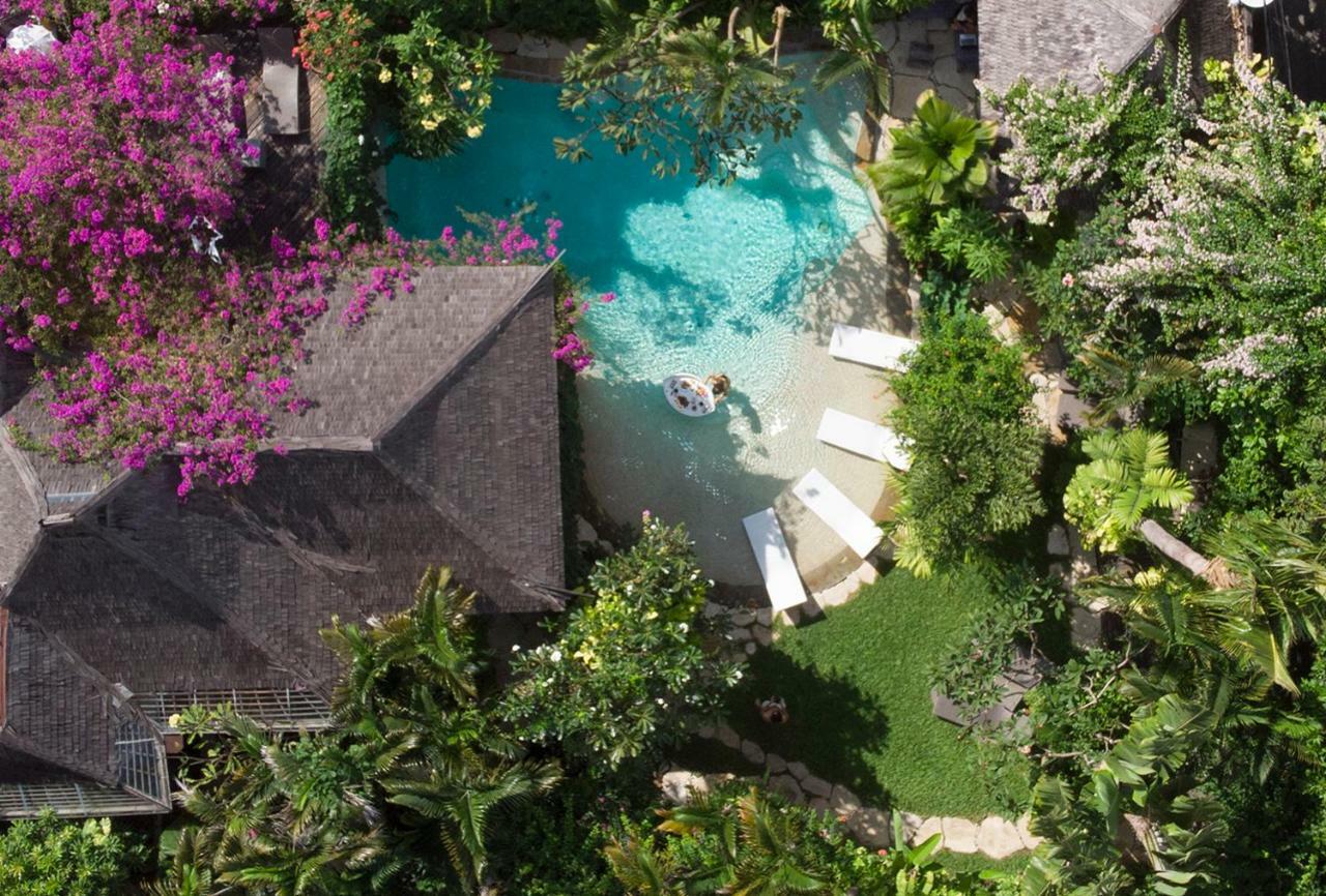 Villa Istimewa Семиняк Екстериор снимка